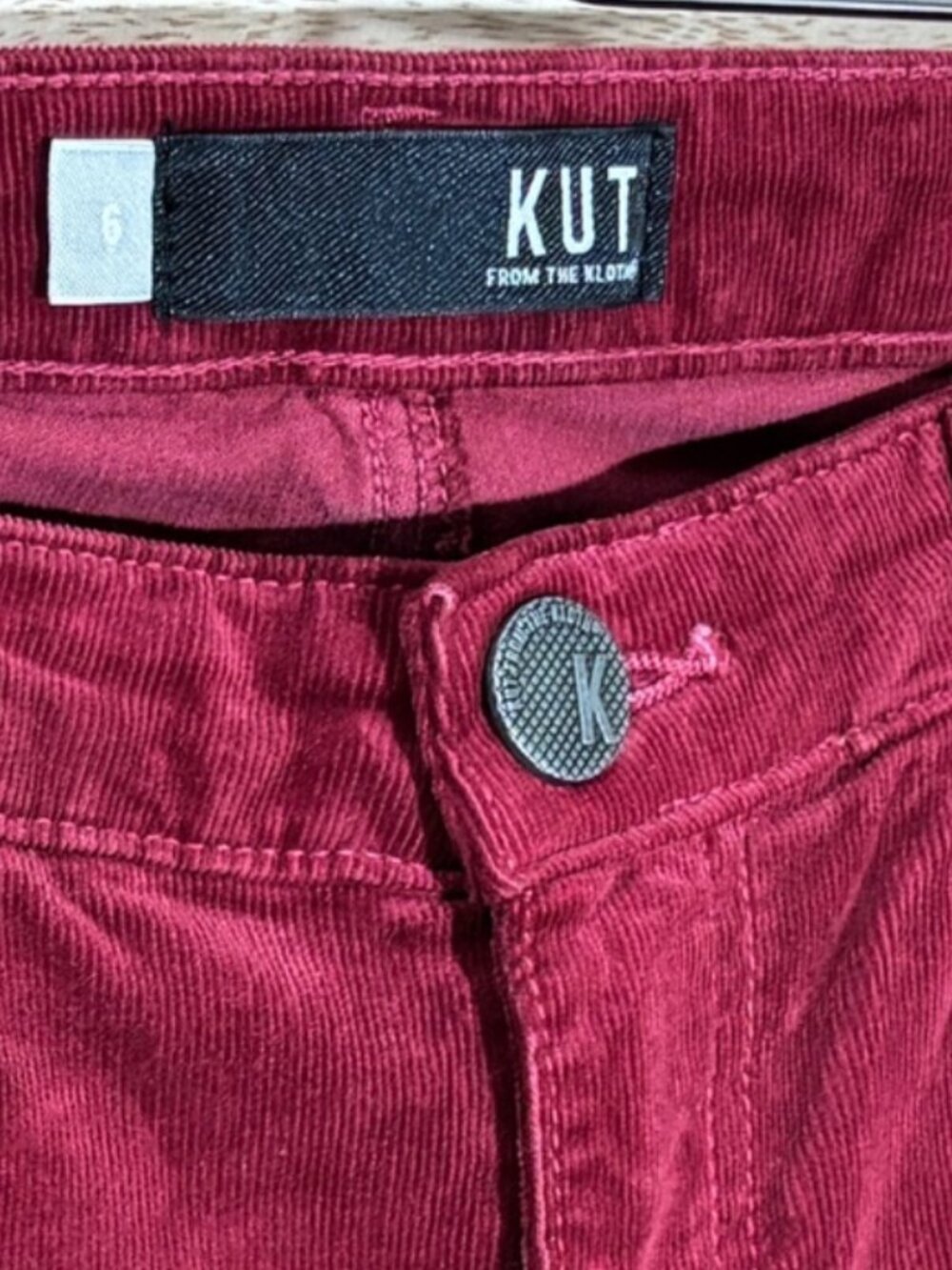 Kut from the Kloth Corduroy Jewel Tone Skinny Jeans Burgundy Women’s Size 6